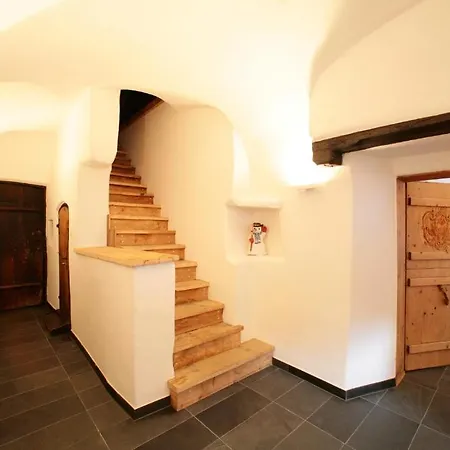 Farmhouse Höf Chalet